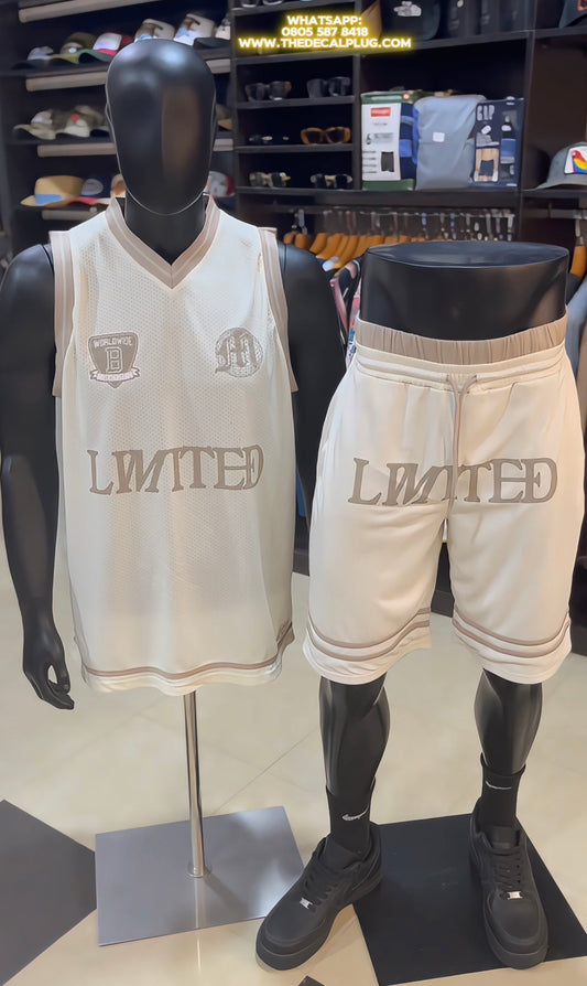 Boohoo limited basketball set