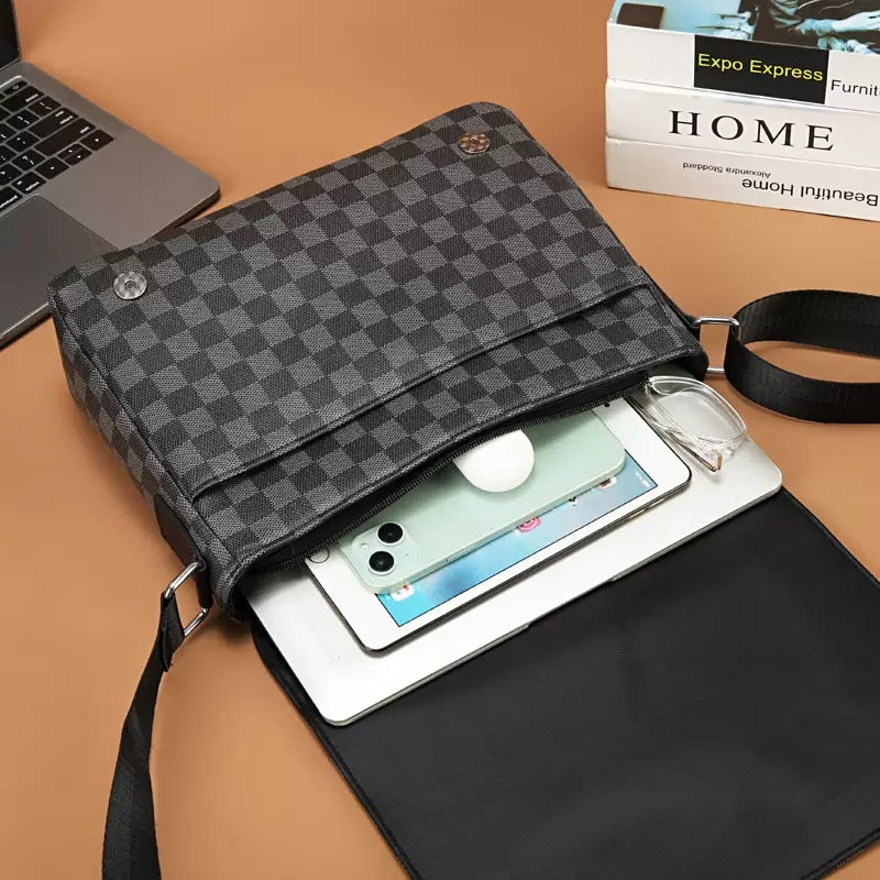 Sling patterned side bag