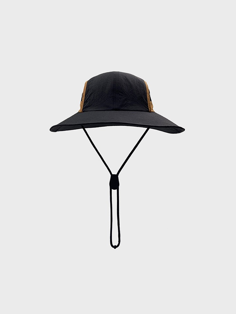 Hiking panel bucket hat