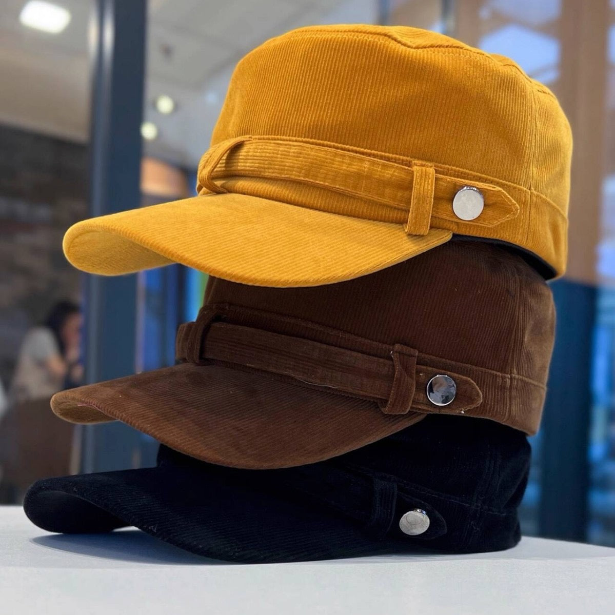Retro newsboy corduroy hat