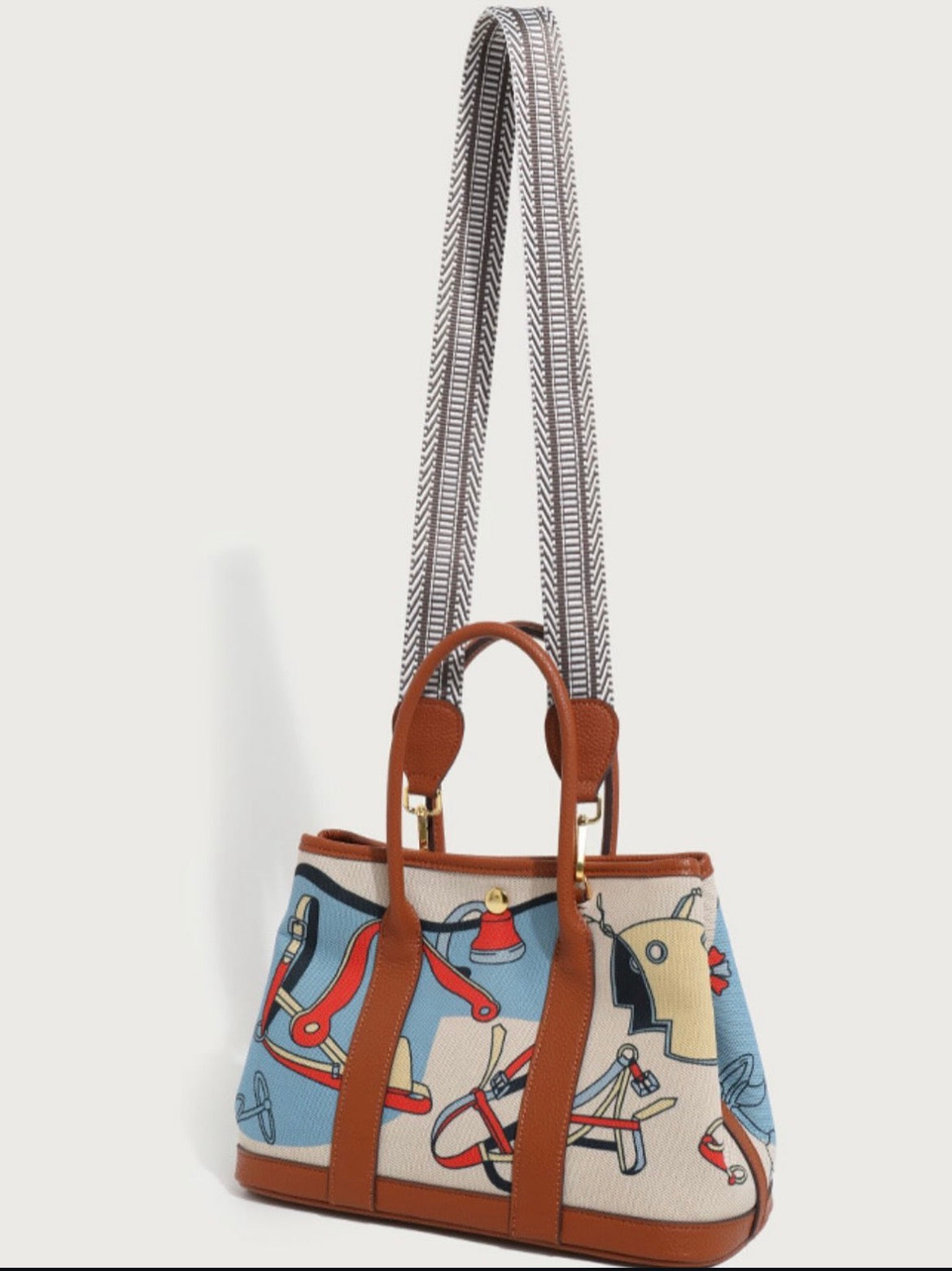 Leather lining graffiti bag