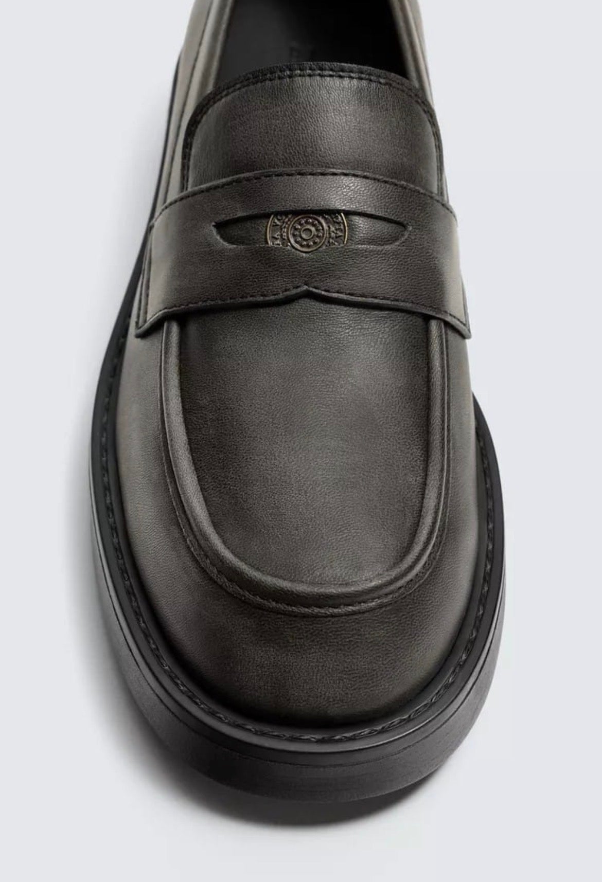 Zara WORN COIN leather LOAFERS