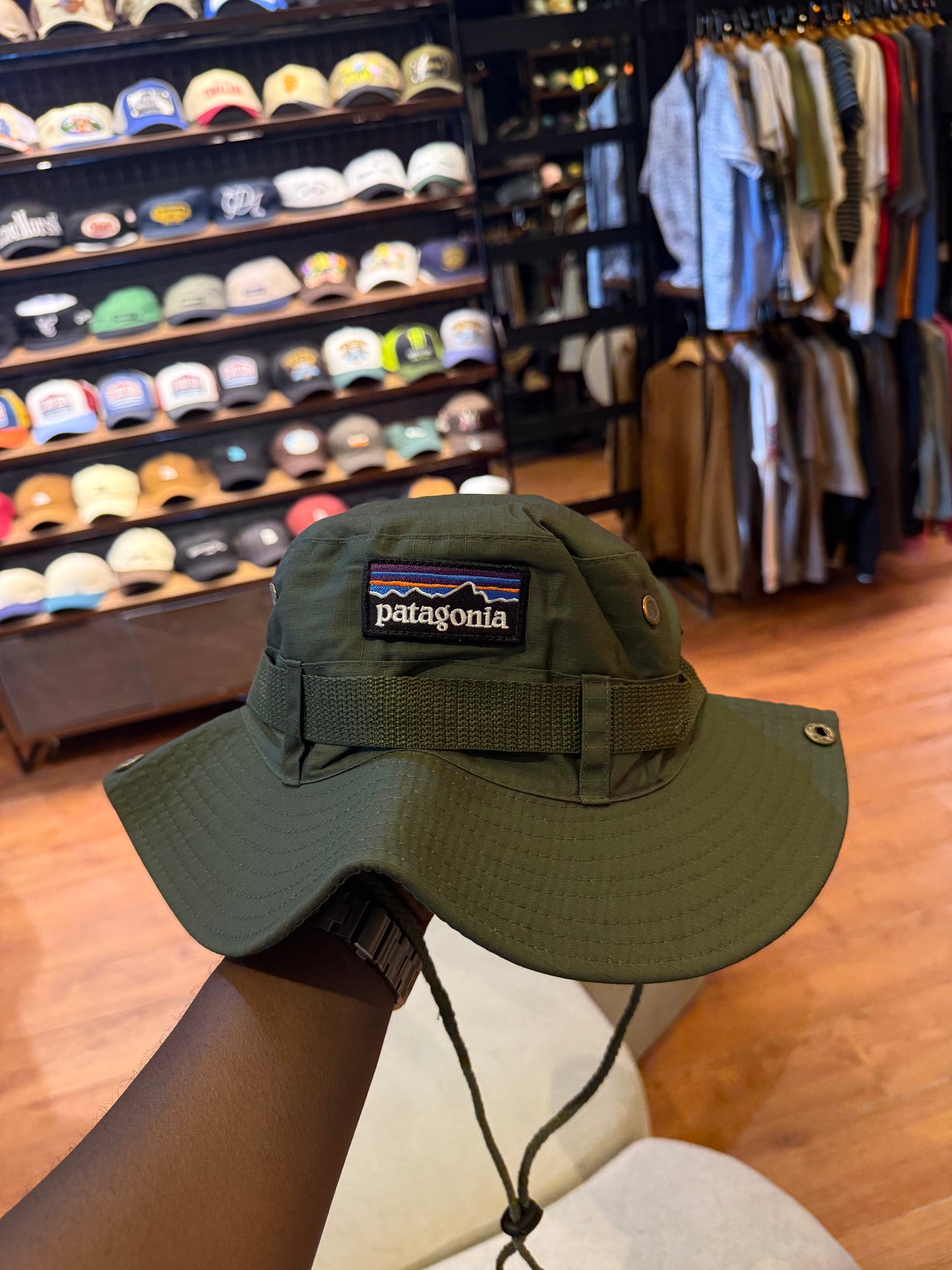 Pantagonia utility bucket hat