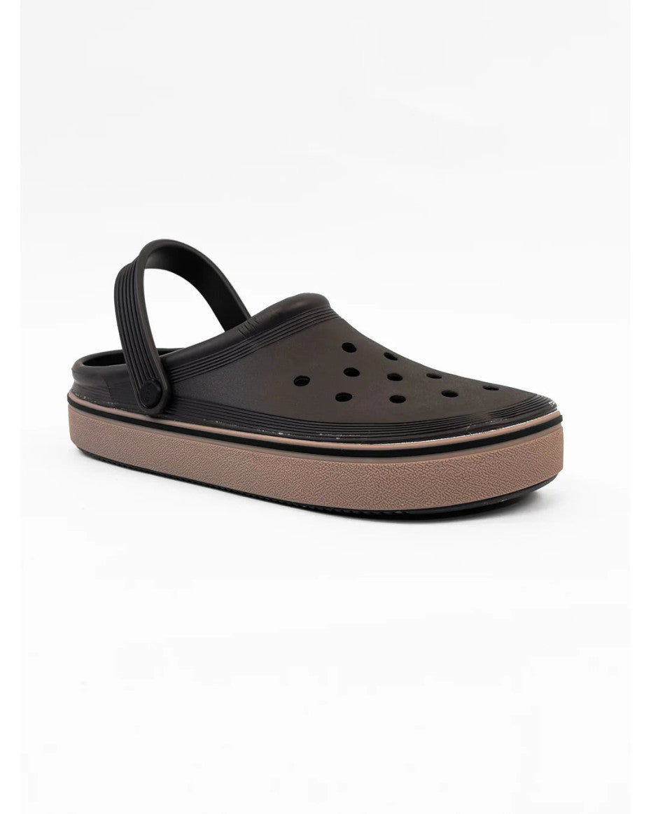 Crocs off court clog