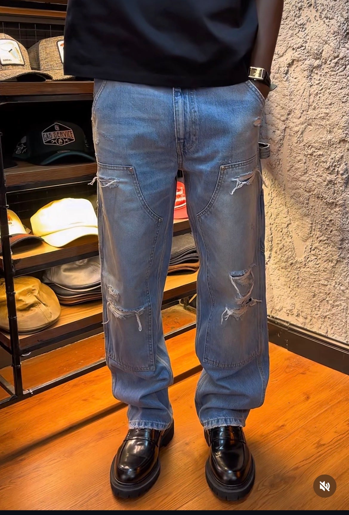 Zara distressed carpenter jean