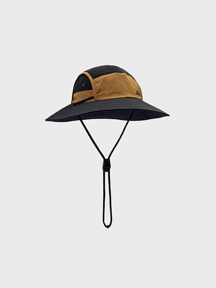 Hiking panel bucket hat