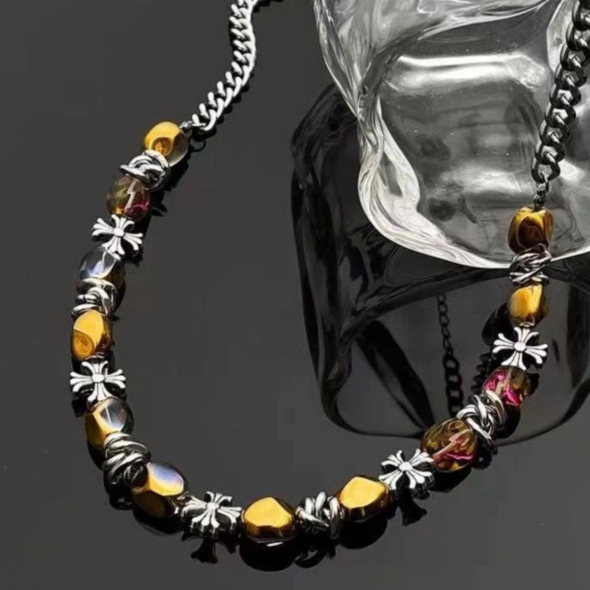 Cruciferous beaded necklace