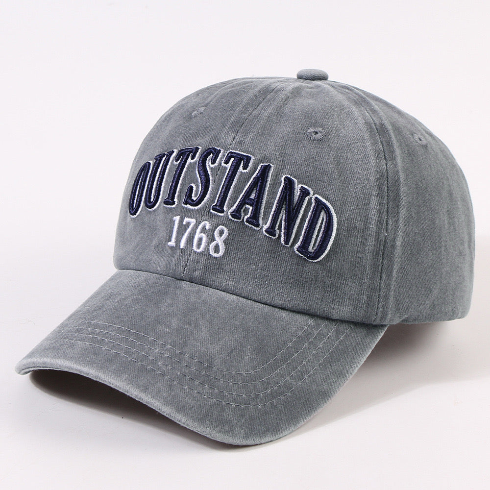 Outstand 1768 dad hat