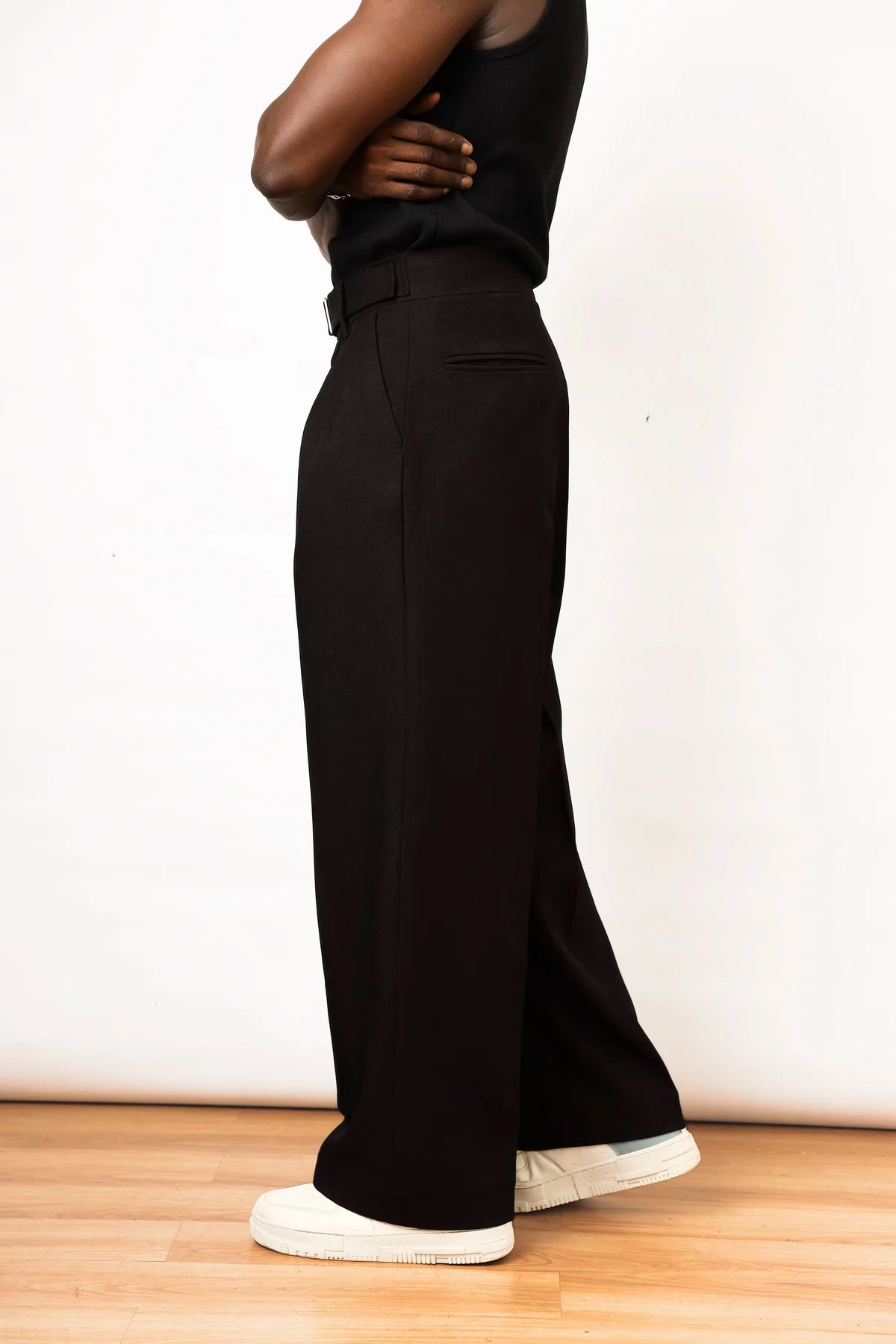 RECLAIMED OXFORD PLEATED TROUSER