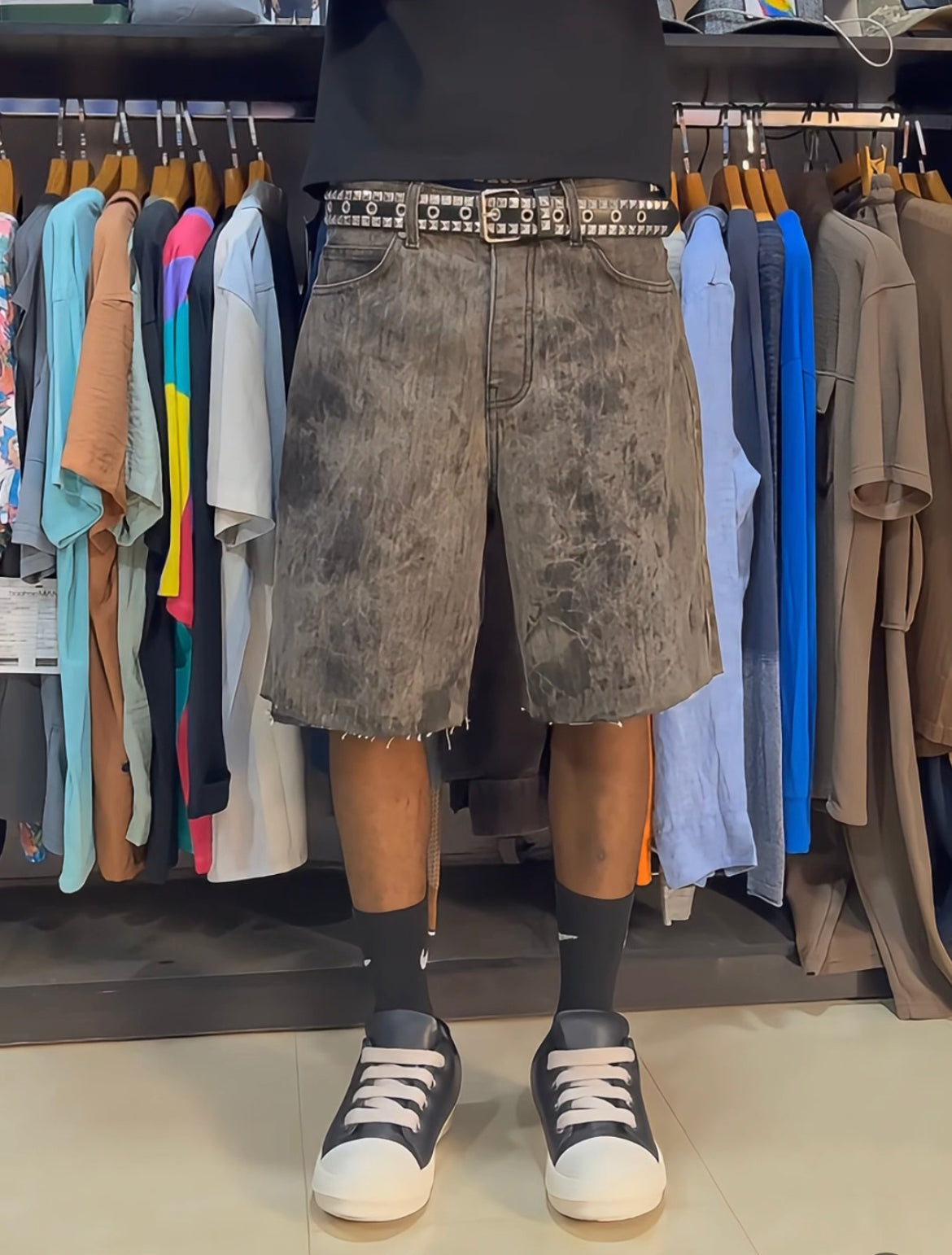 Boohoo washed denim short