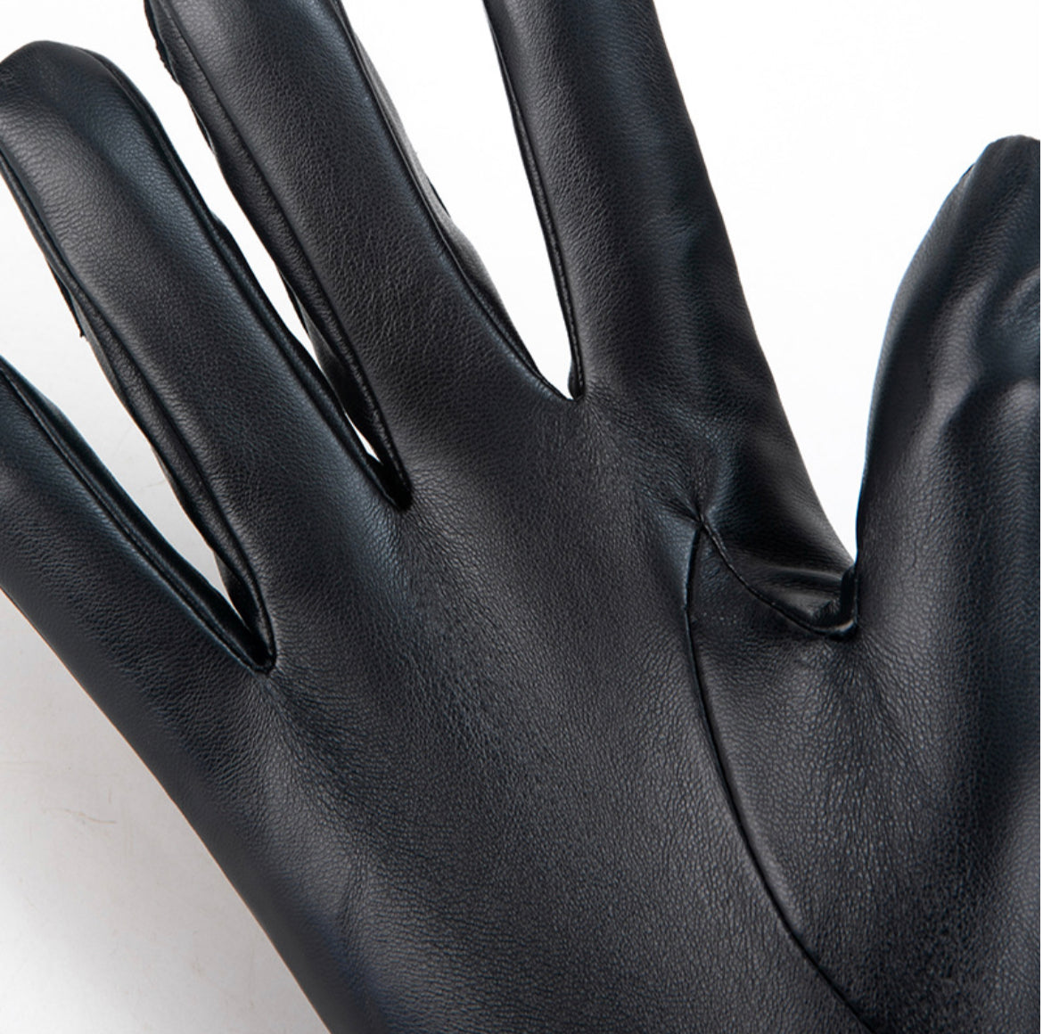 Plain leather glove
Size: Large