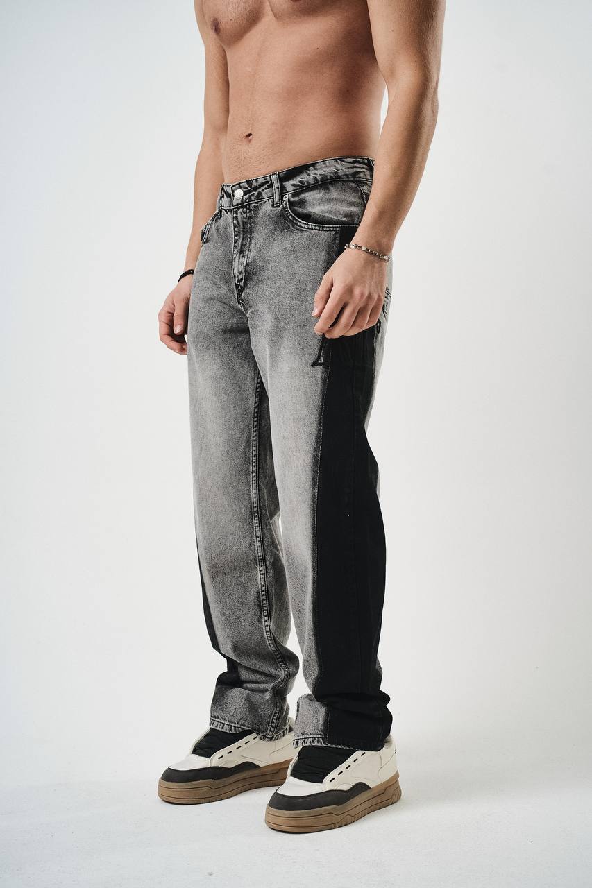 Retro club embroidered jeans