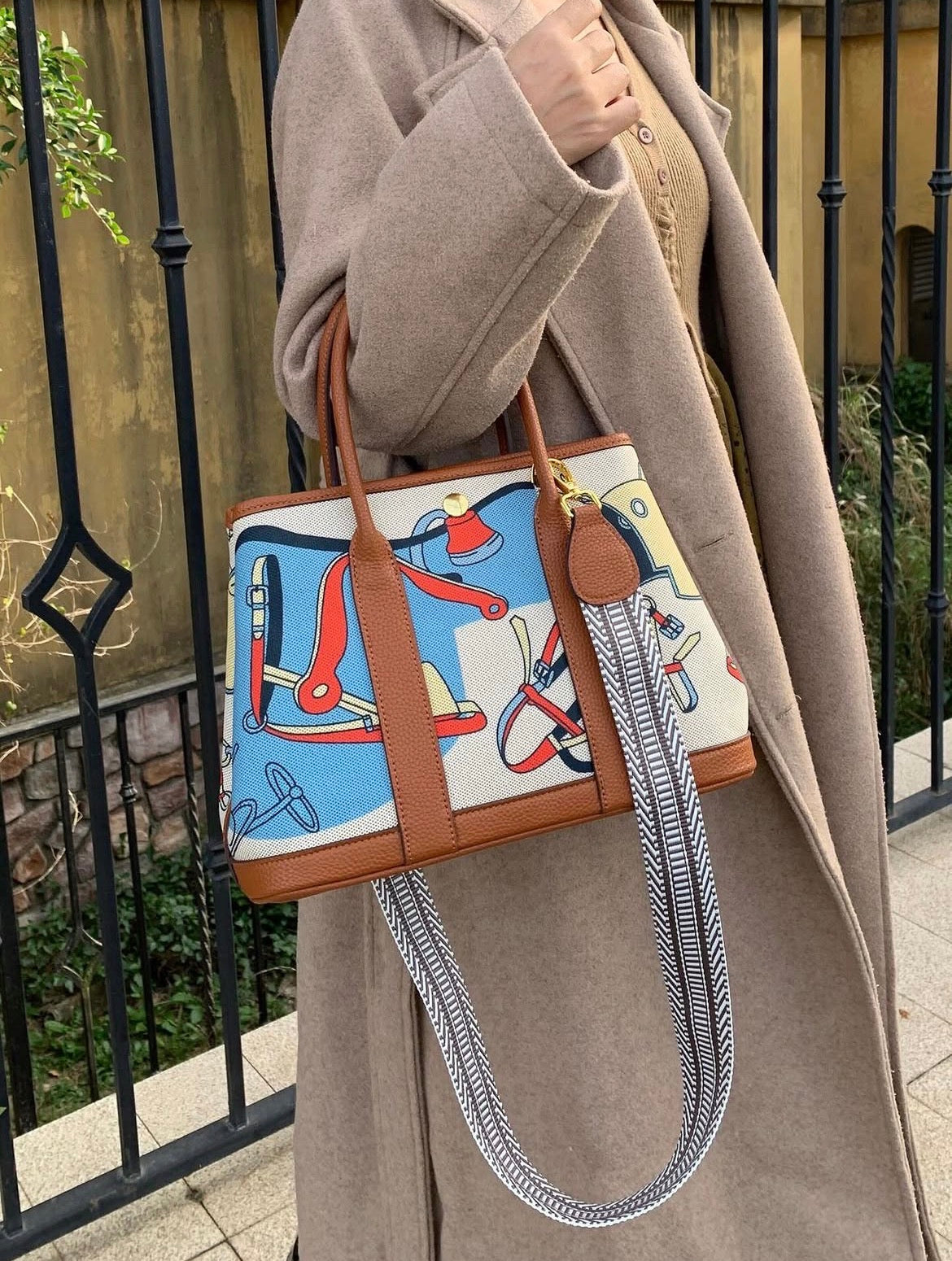 Leather lining graffiti bag