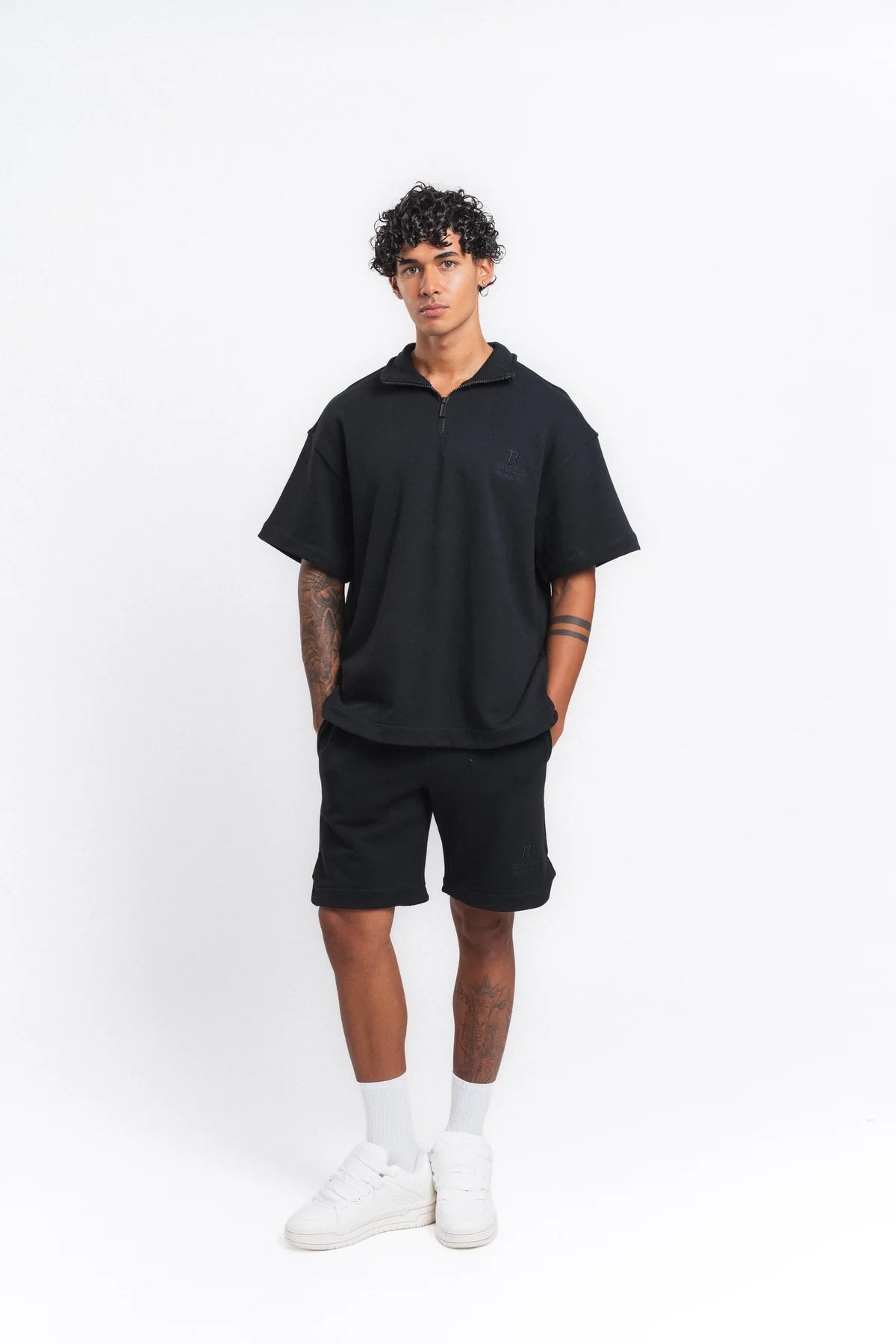 Retro club members only set