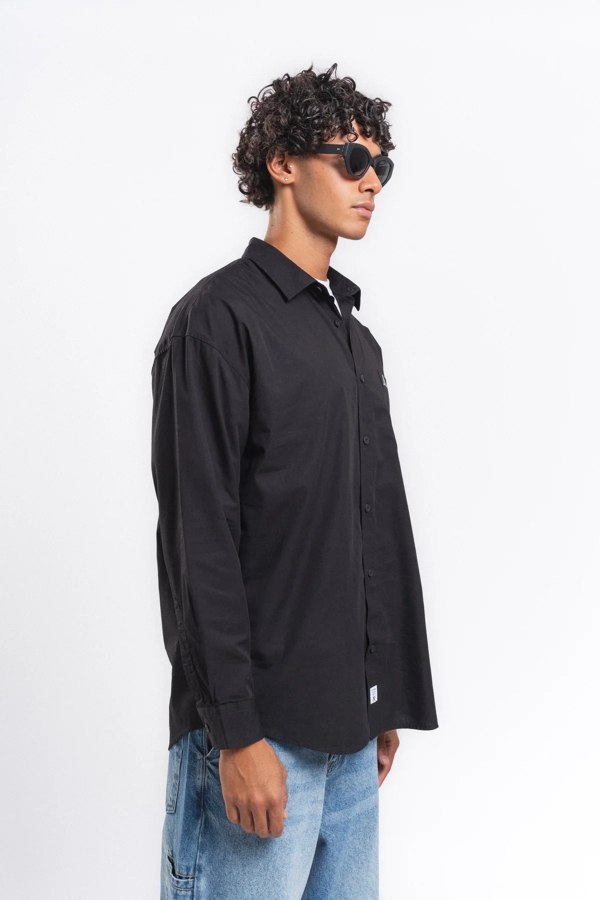 Retro club metal label shirt