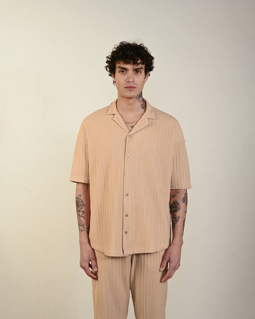 Marrakech ribbed revere shirt in beige