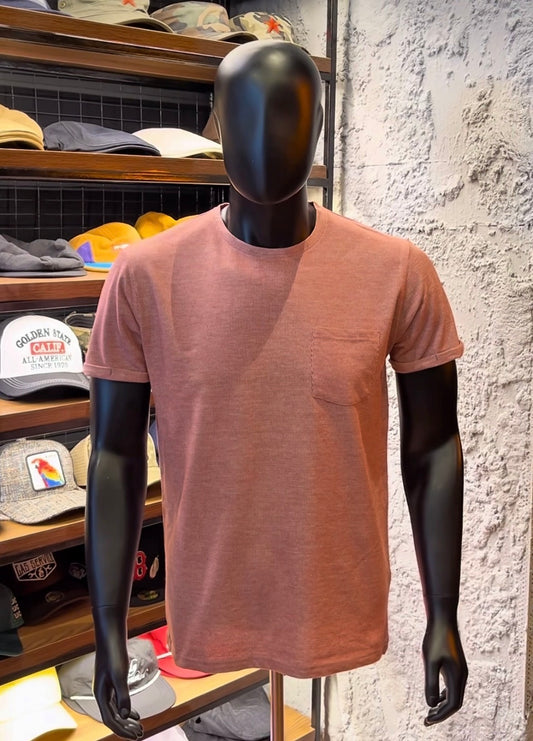 17 pocket tee