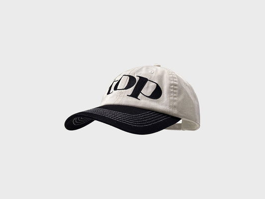 Top contrast stitching hat
Size: Small