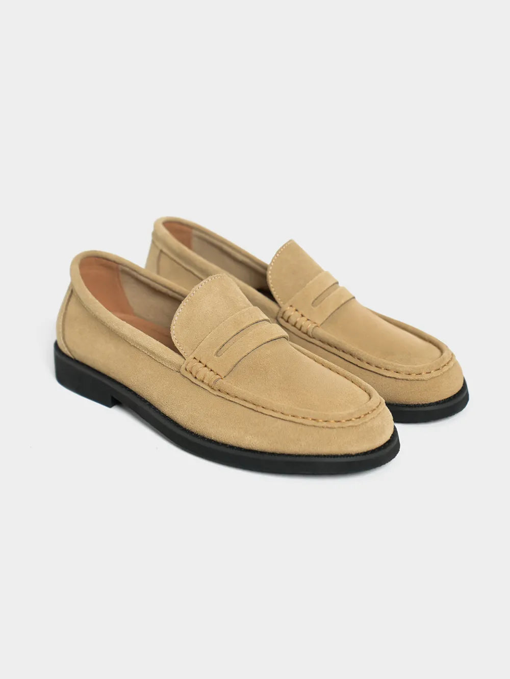 Basic penny loafer