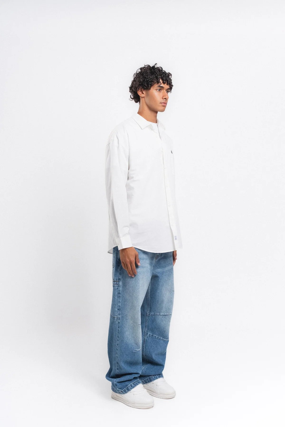 Retro club metal label shirt