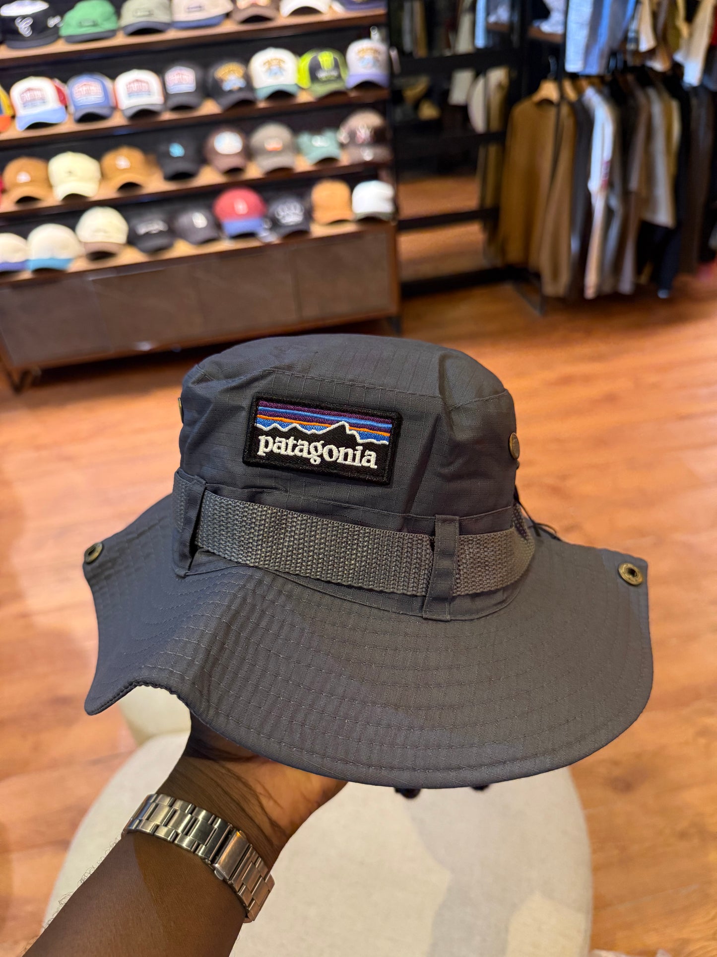 Pantagonia utility bucket hat