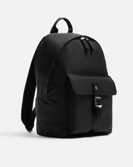 Zara Technical backpack with buckle