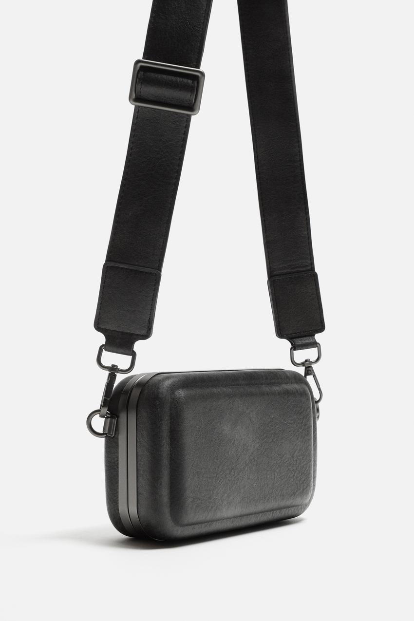 Zara Rigid magnetic clasp crossbody bag