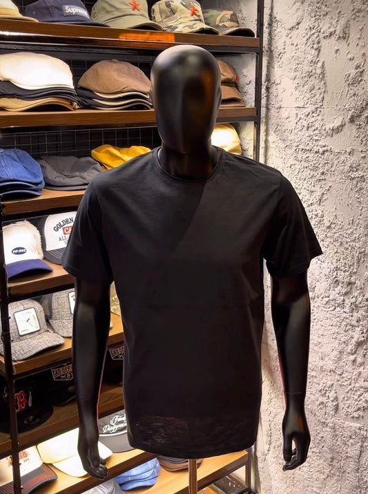 Renvill textured black tee