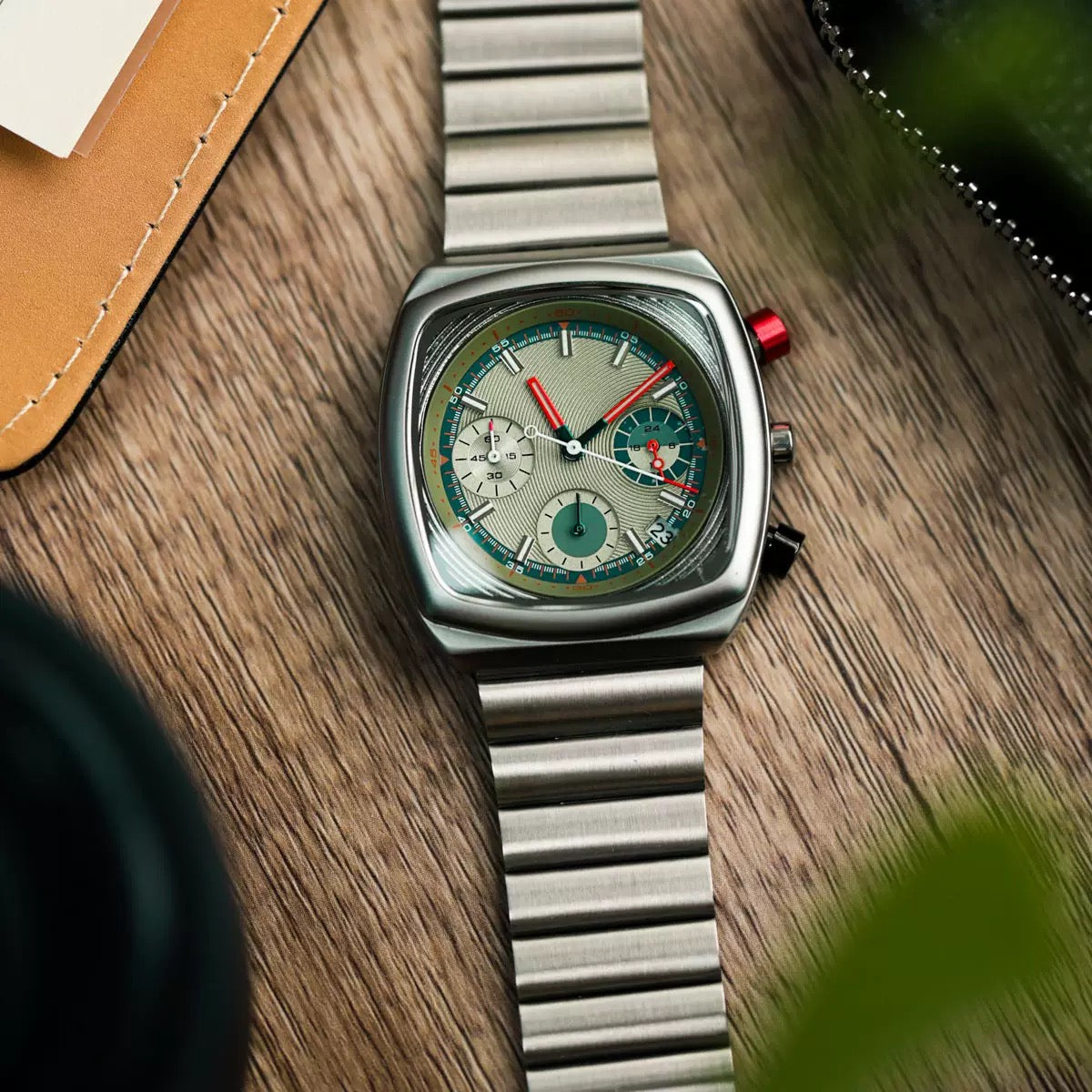 Square chronograph chain watch