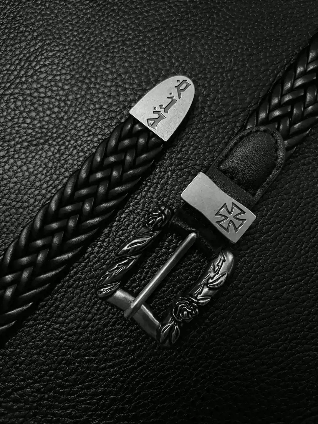 Woven slim belt