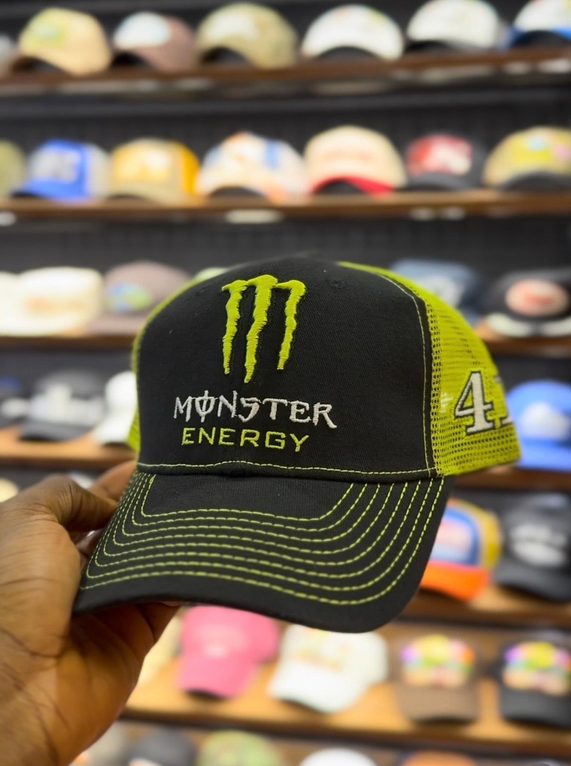 Monster Energy contrast trucker