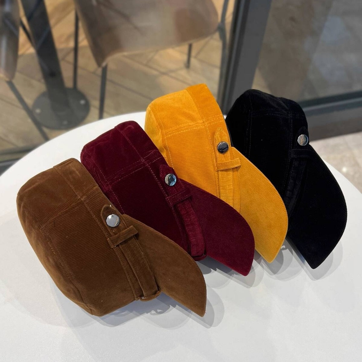 Retro newsboy corduroy hat
