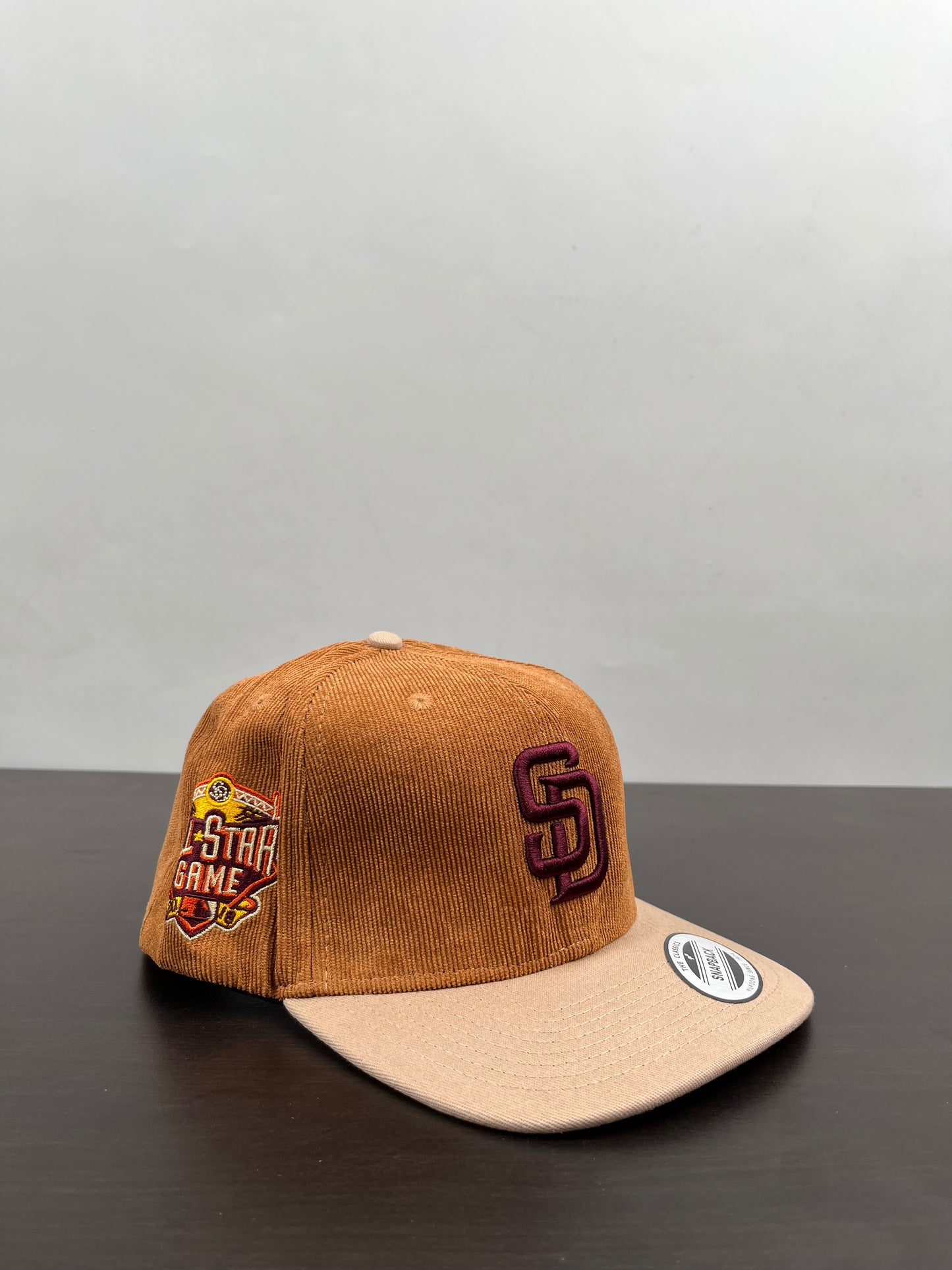 Sandiego pandres corduroy hat in brown