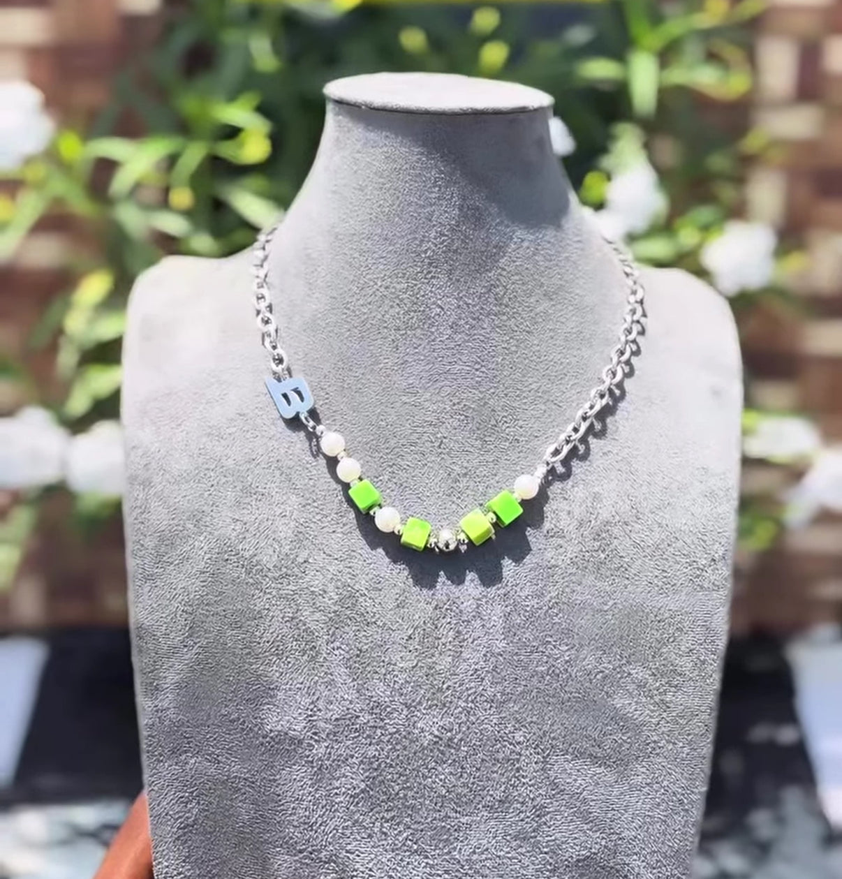 B green square necklace