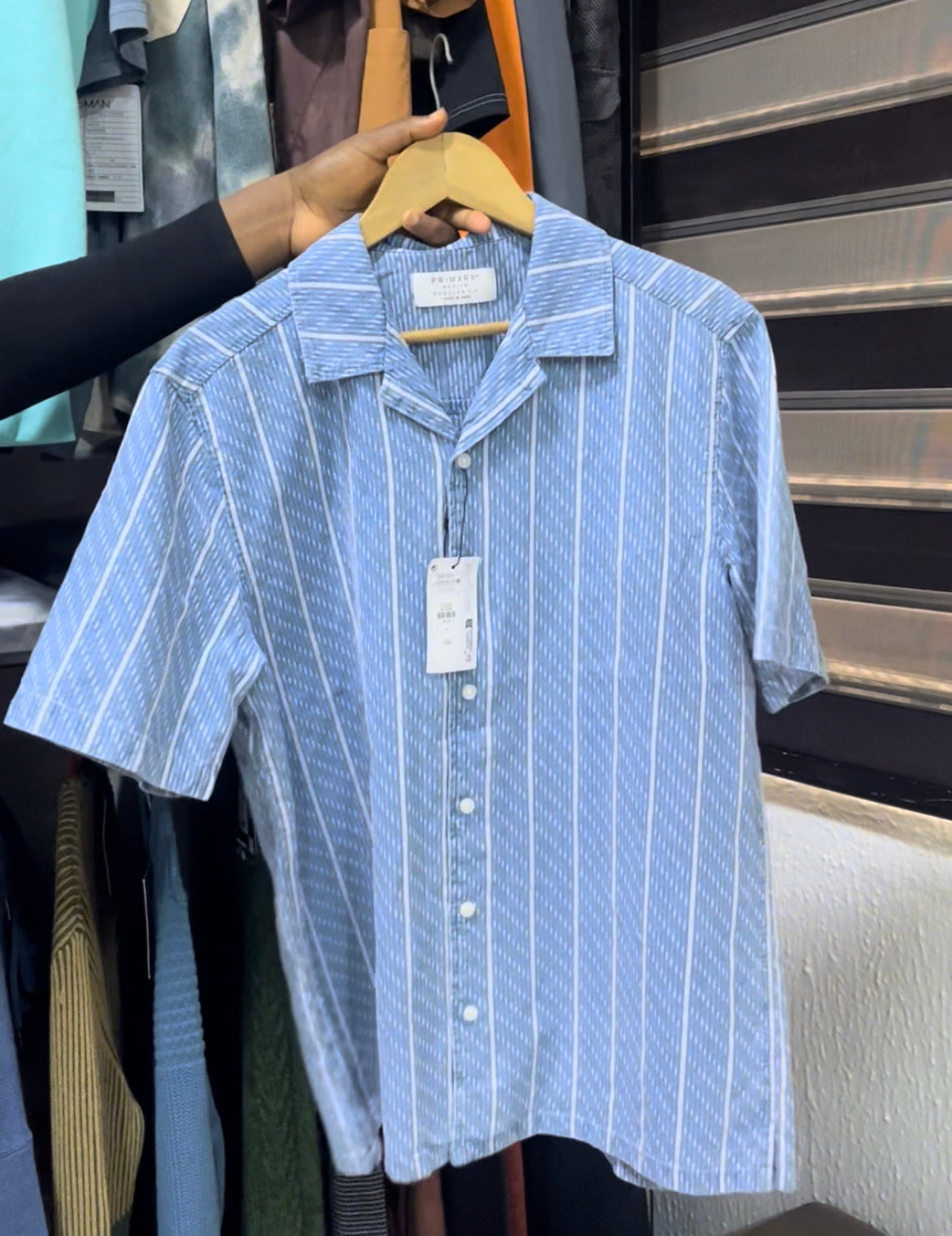 Primark stripe revere shirt
Color: blue