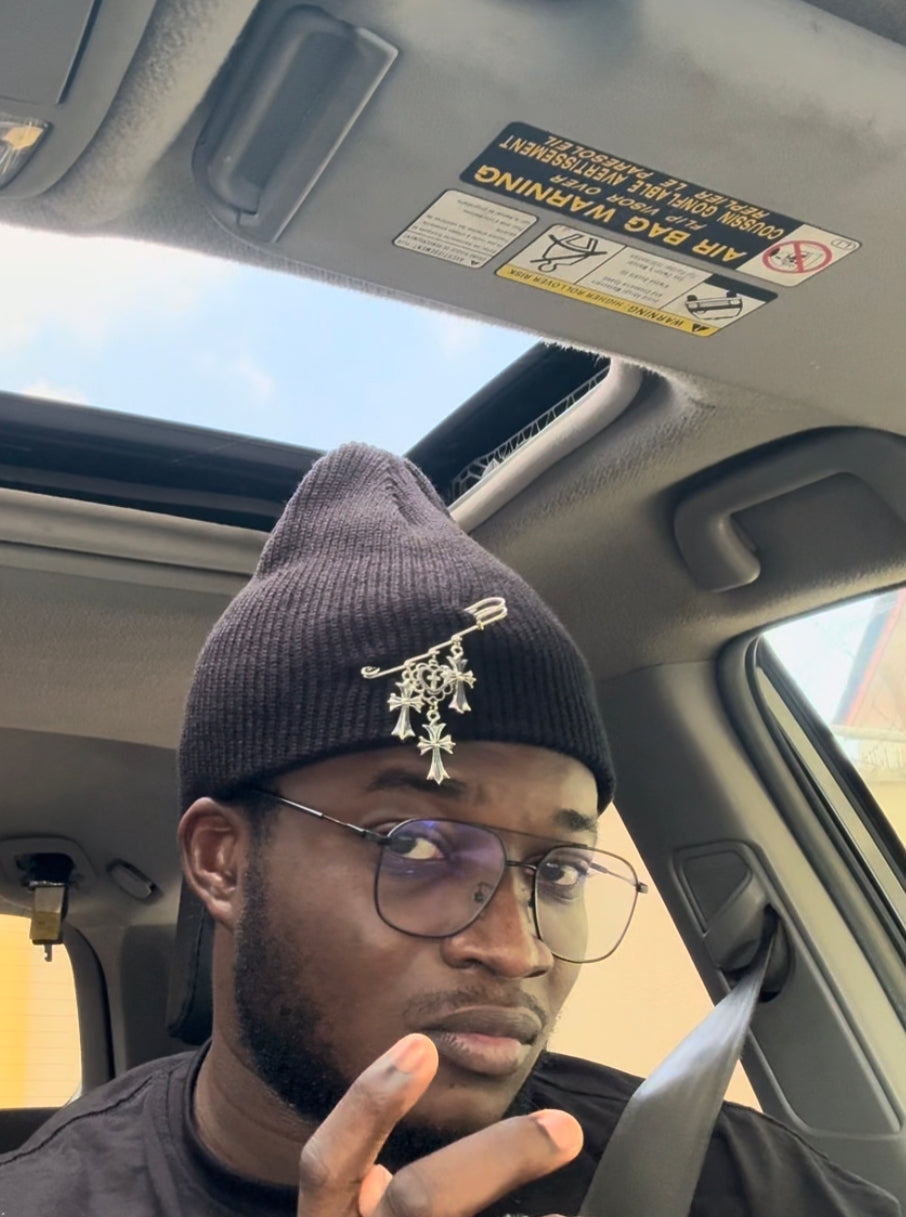 Cross pin beanie