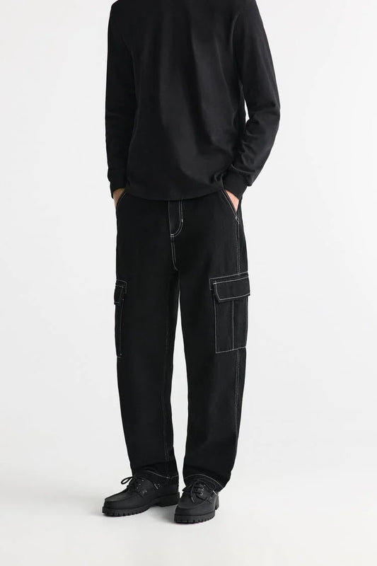 Difransel Contrast cargo pants in black