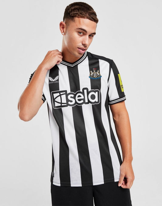 Castore Newcastle 23/24 jersey