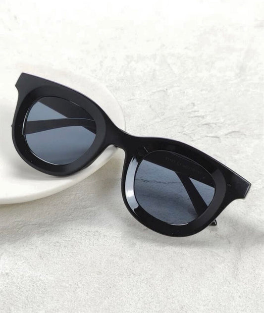 Round acrylic frame sunglasses