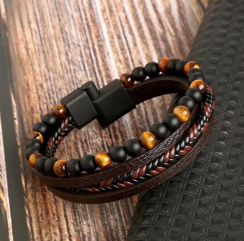 Multilayer tiger eye bead magnet lock bracelet